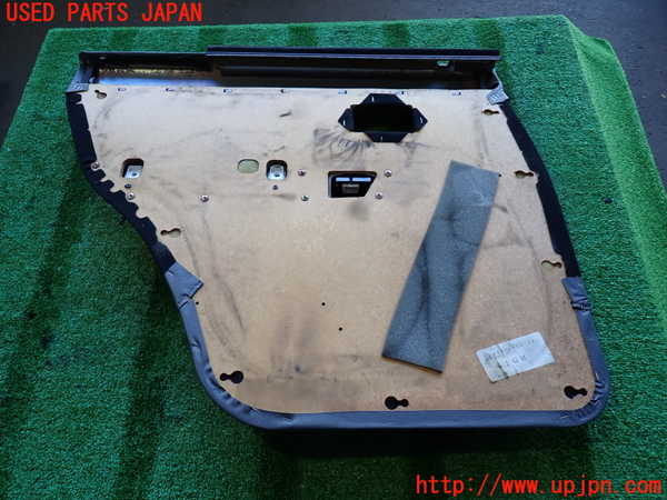 2UPJ-34891294]ハイラックスサーフ N130系 4ドア(KZN130W)右後ドア内張り 中古_m0005.jpg