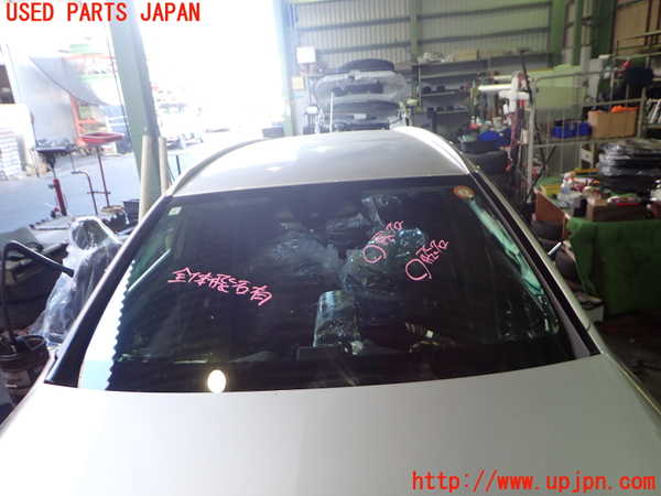 2UPJ-34901195]ベンツ C180 ステーションワゴン(205240C)(205)フロントガラス (43R-00049 M413) 中古_m0001.jpg