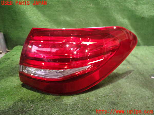 2UPJ-34901530]ベンツ C180 ステーションワゴン(205240C)(205)右テールランプ 中古_m0001.jpg