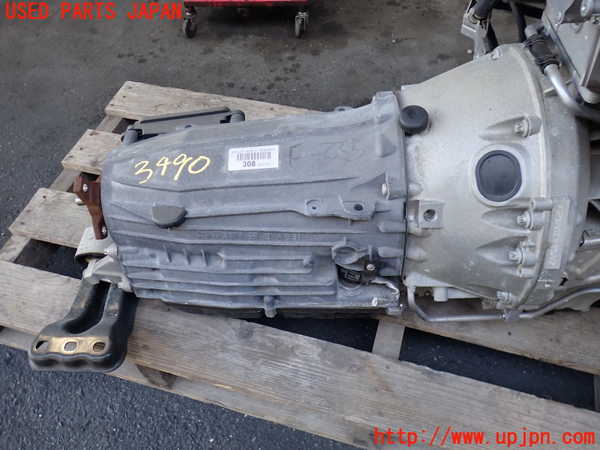 2UPJ-34903010]ベンツ C180 ステーションワゴン(205240C)(205)ミッション AT M274 中古_m0002.jpg