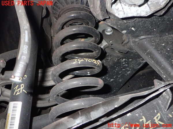 2UPJ-34905105]ベンツ C180 ステーションワゴン(205240C)(205)左リアスプリング 中古_m0001.jpg