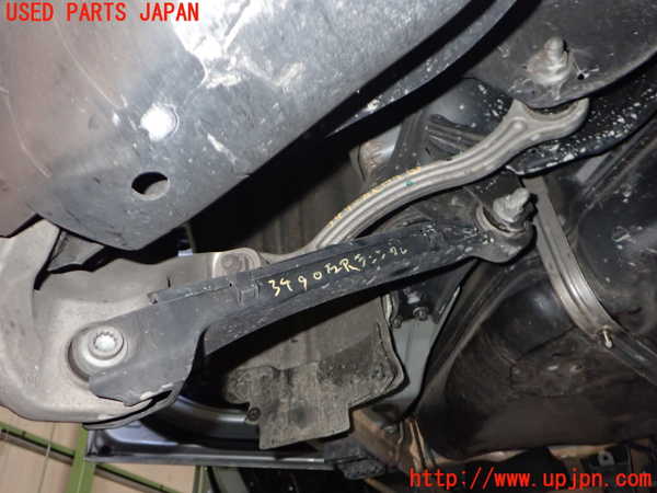 2UPJ-34905330]ベンツ C180 ステーションワゴン(205240C)(205)左リアテンションロッド 中古_m0001.jpg