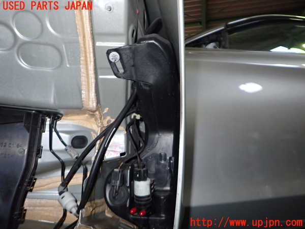 2UPJ-34906791]ベンツ C180 ステーションワゴン(205240C)(205)ウォッシャータンク1 中古_m0002.jpg