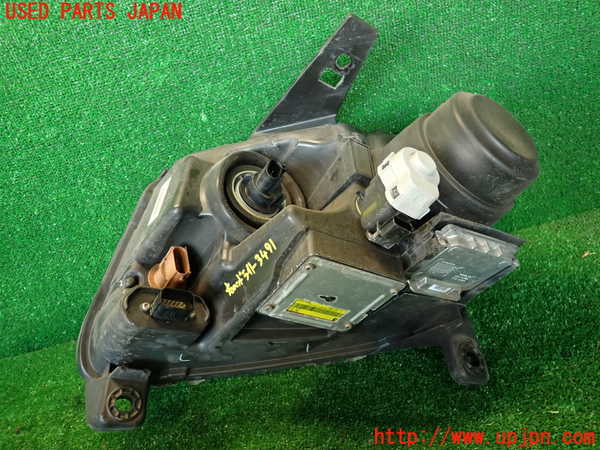 2UPJ-34911130]ジープ・グランドチェロキー(WK36)右ヘッドライト HID 中古_m0002.jpg
