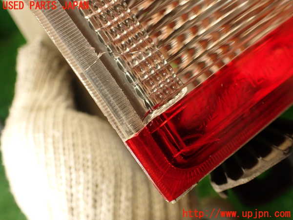 2UPJ-34911530]ジープ・グランドチェロキー(WK36)右テールランプ (ジャンク品) 中古_m0004.jpg