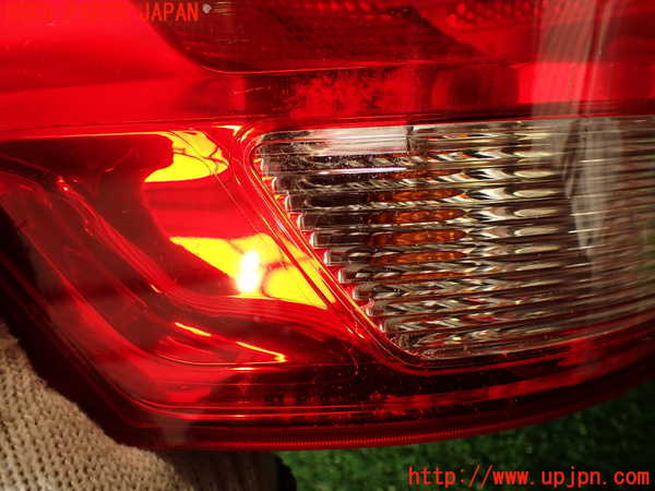 2UPJ-34911536]ジープ・グランドチェロキー(WK36)左テールランプ 中古_m0003.jpg