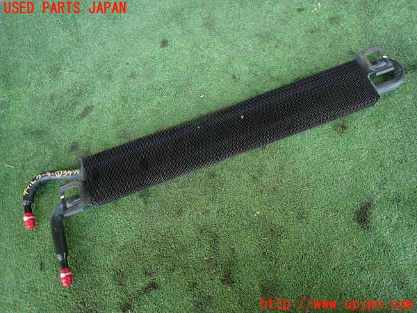 2UPJ-34912481]ジープ・グランドチェロキー(WK36)オイルクーラー1 中古_m0001.jpg