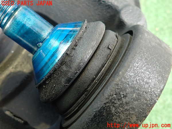 2UPJ-34914295]ジープ・グランドチェロキー(WK36)左フロントナックルハブ 中古_m0003.jpg