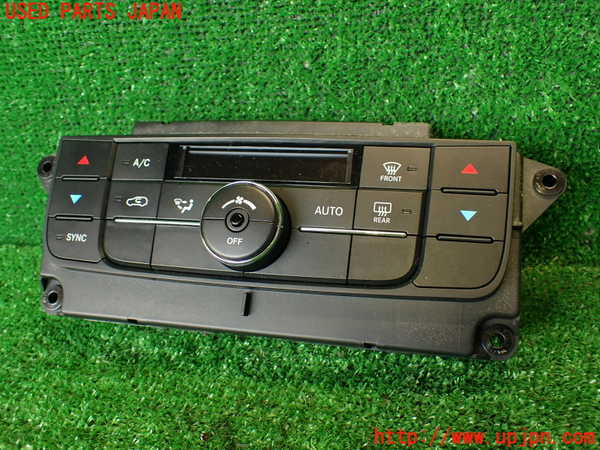 2UPJ-34916066]ジープ・グランドチェロキー(WK36)エアコンスイッチ1 中古_m0001.jpg