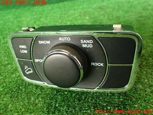 2UPJ-34916306]ジープ・グランドチェロキー(WK36)スイッチ1 (走行モード切替、4WD LOW、ヒルディセントコントロール) 中古_m0001.jpg