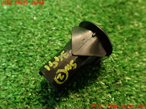 2UPJ-34916307]ジープ・グランドチェロキー(WK36)スイッチ2 (給油口) 中古_m0003.jpg