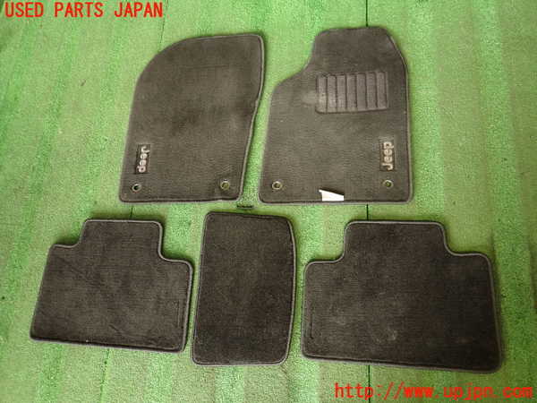2UPJ-34917800]ジープ・グランドチェロキー(WK36)フロアマット 中古_m0001.jpg