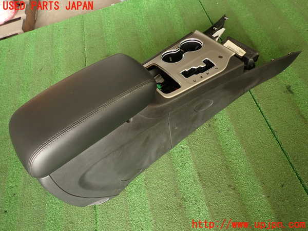 2UPJ-34917540]ジープ・グランドチェロキー(WK36)センターコンソール 中古_m0001.jpg