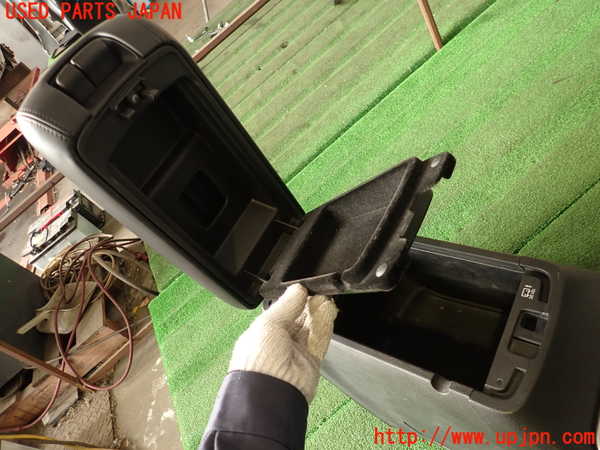 2UPJ-34917540]ジープ・グランドチェロキー(WK36)センターコンソール 中古_m0003.jpg