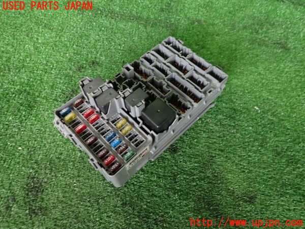 2UPJ-34926742]シビック タイプR(EP3)ヒューズボックス2 中古_m0001.jpg