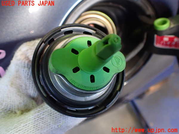 2UPJ-34931690]BMW Z4 ロードスター(BT30)(E85)フューエルリッド 中古_m0003.jpg