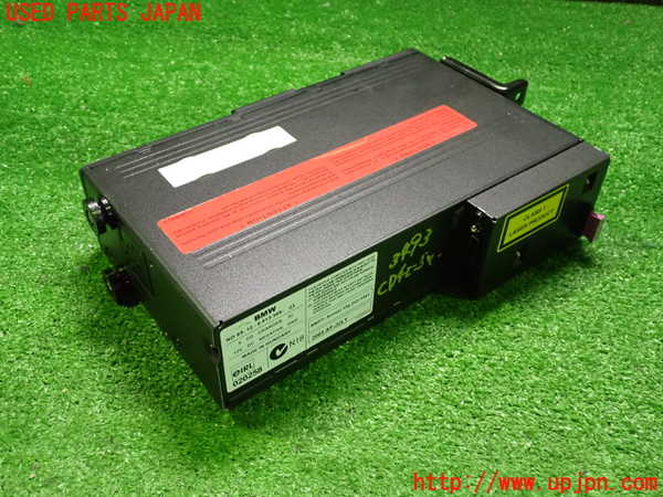 2UPJ-34936505]BMW Z4 ロードスター(BT30)(E85)CDチェンジャー 中古_m0003.jpg