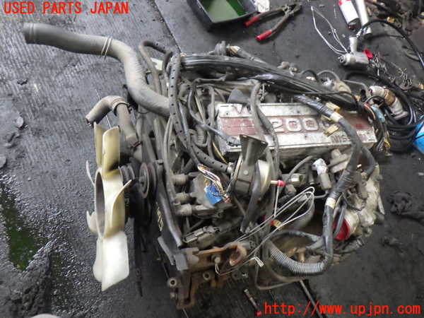 2UPJ-34952010]セドリック ワゴン(WY30)エンジン VG20E 中古_m0004.jpg