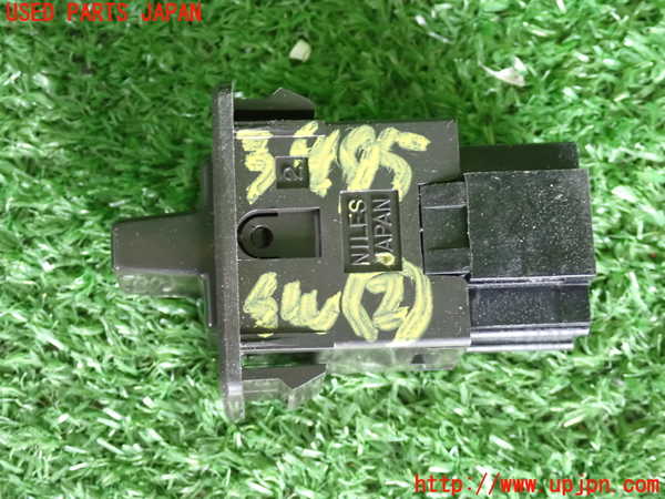 2UPJ-34956307]セドリック ワゴン(WY30)スイッチ2 (T/GATE) 中古_m0002.jpg