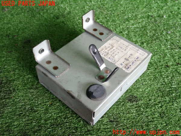 2UPJ-34956150]セドリック ワゴン(WY30)コンピューター5 (LIGHT) 中古_m0001.jpg