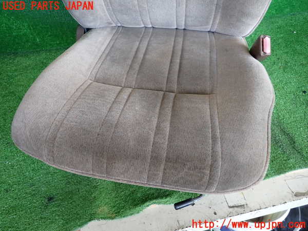 2UPJ-34957035]セドリック ワゴン(WY30)運転席シート 中古_m0002.jpg
