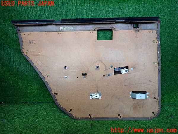 2UPJ-34951294]セドリック ワゴン(WY30)右後ドア内張り 中古_m0002.jpg