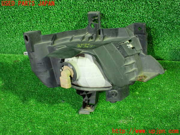 1UPJ-34961182]アルファード(GGH20W)左フォグ 中古_m0003.jpg