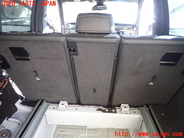 1UPJ-34977385]BMW X3(WY20)(F25)リアシート 中古_m0002.jpg