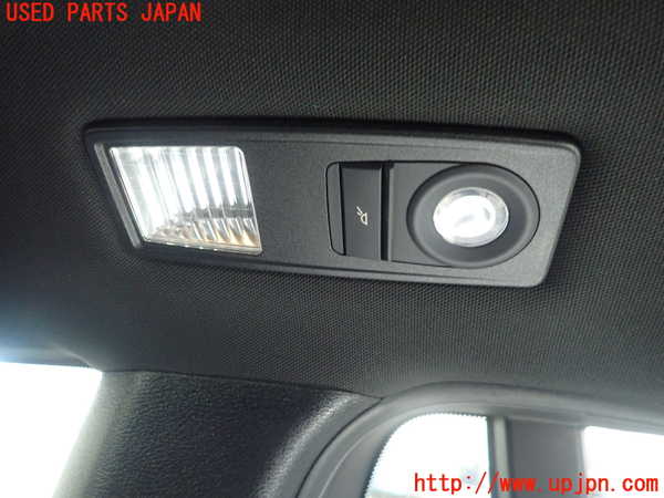 1UPJ-34976413]BMW X3(WY20)(F25)ルームランプ3 (2列目左) 中古_m0001.jpg