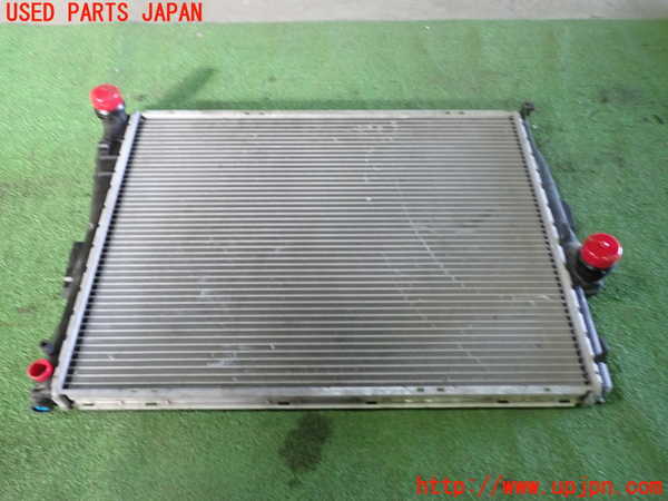 1UPJ-34982321]BMW Z4 ロードスター(BT25)　E85ラジエーター1 中古_m0003.jpg