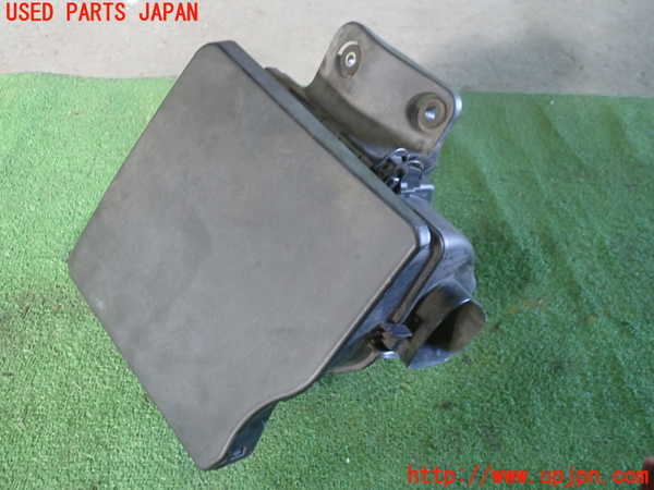 1UPJ-34982560]BMW Z4 ロードスター(BT25)　E85エアクリーナーボックス 中古_m0001.jpg