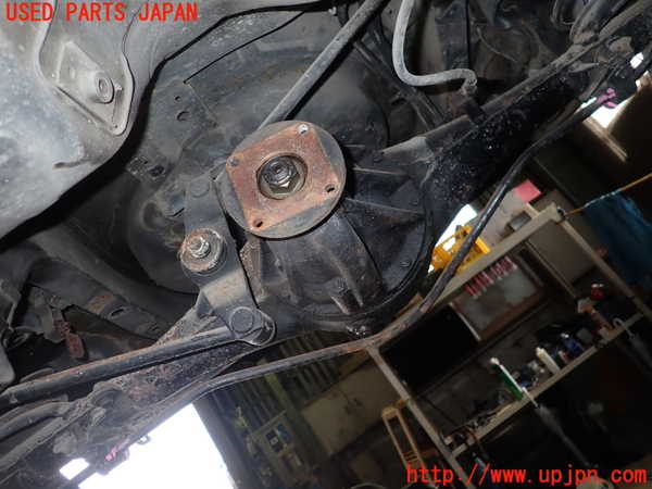 1UPJ-34994400]サバンナ RX-7 FB3S 後期(SA22C)リアデフホーシング 中古_m0004.jpg