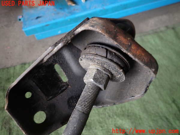 5UPJ-34995320]サバンナ RX-7 FB3S 後期(SA22C)左フロントテンションロッド 中古_m0002.jpg