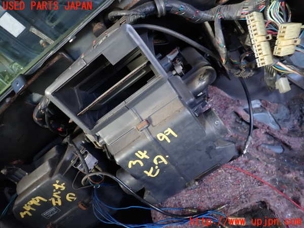 1UPJ-34996100]サバンナ RX-7 FB3S 後期(SA22C)ヒーターコア 中古_m0001.jpg