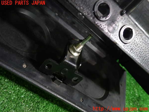 1UPJ-34997516]サバンナ RX-7 FB3S 後期(SA22C)グローブボックス1 中古_m0003.jpg