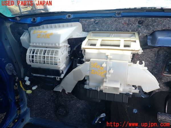 5UPJ-35006081]スイフト(ZC71S)エバポレーター1 中古_m0001.jpg