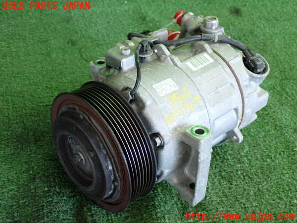 5UPJ-35026025]エクストレイル(T32)エアコンコンプレッサー 中古_m0001.jpg
