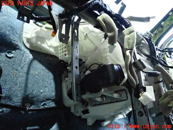 2UPJ-35026081]エクストレイル(T32)エバポレーター1 中古_m0003.jpg