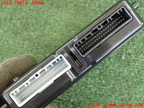 2UPJ-35026146]エクストレイル(T32)コンピューター1 (エアコン) 中古_m0004.jpg