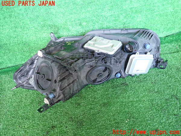 2UPJ-35031130]ジャガー・XE(JA2NA)右ヘッドライト HID 中古_m0002.jpg