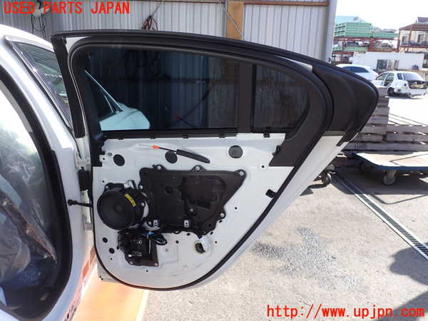 2UPJ-35031290]ジャガー・XE(JA2NA)右後ドア 中古(43R-011582 M3240)_m0004.jpg