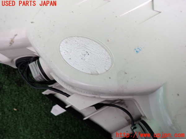2UPJ-35031536]ジャガー・XE(JA2NA)左テールランプ 中古_m0003.jpg