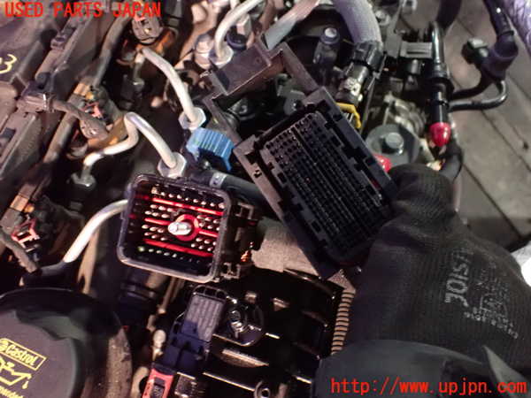 2UPJ-35032010]ジャガー・XE(JA2NA)エンジン 204DT 中古_m0004.jpg