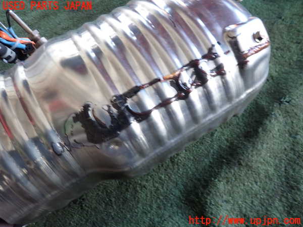 2UPJ-35032661]ジャガー・XE(JA2NA)触媒1 中古_m0003.jpg