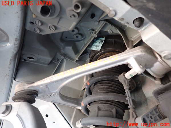 2UPJ-35035126]ジャガー・XE(JA2NA)右フロントアッパーアーム1 中古_m0001.jpg