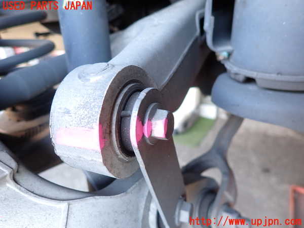 2UPJ-35035200]ジャガー・XE(JA2NA)右リアロアアーム1 中古_m0002.jpg