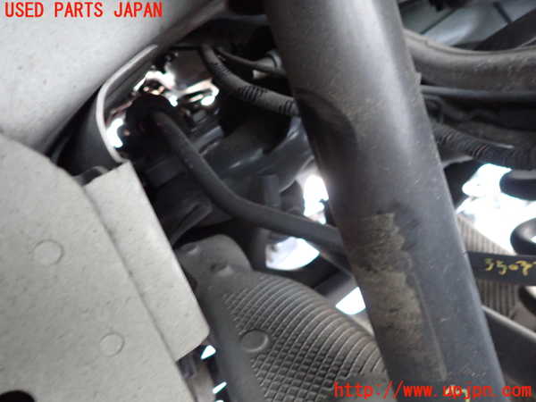2UPJ-35035445]ジャガー・XE(JA2NA)リアスタビライザー 中古_m0003.jpg