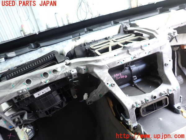 2UPJ-35036081]ジャガー・XE(JA2NA)エバポレーター1 中古_m0001.jpg