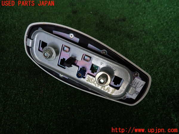 2UPJ-35036550]ジャガー・XE(JA2NA)アンテナ 中古_m0003.jpg