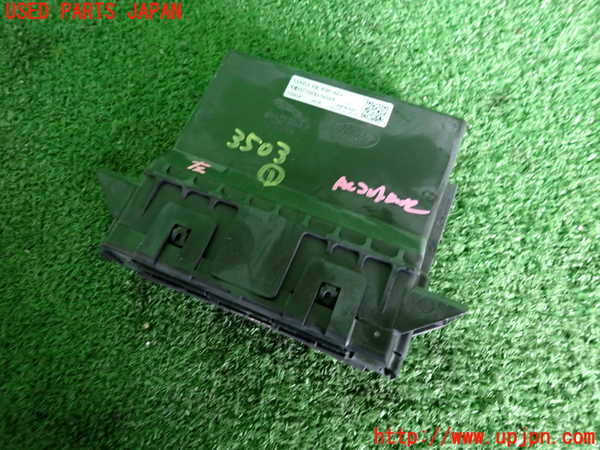 2UPJ-35036146]ジャガー・XE(JA2NA)コンピューター1 中古_m0001.jpg